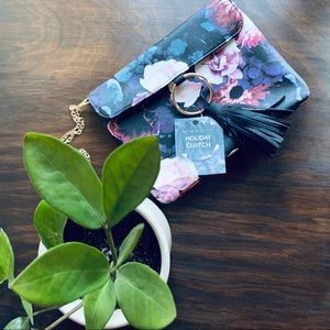 Ion Color Brilliance Clutch Bag